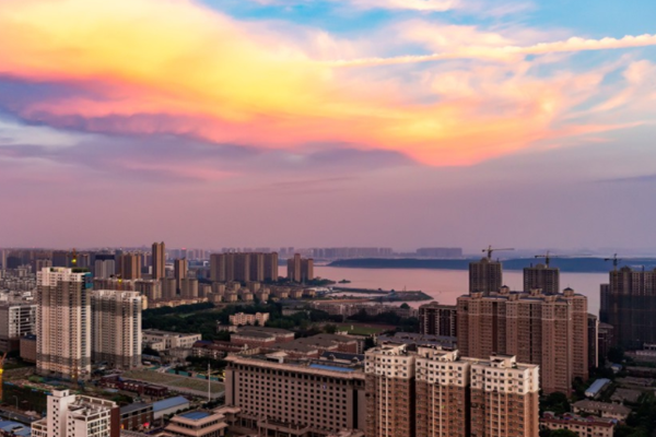 政策背景下的智能建筑低碳減排發(fā)展！(圖1)